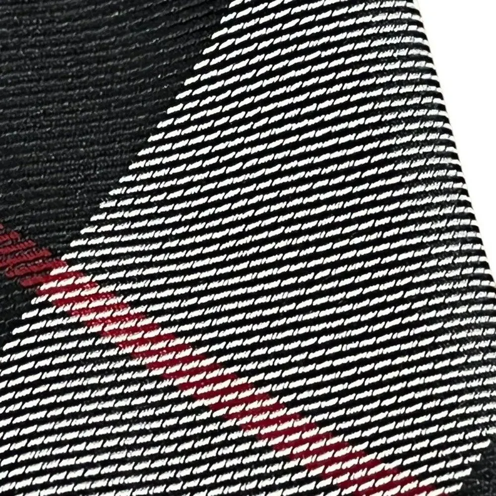 Ben Sherman Mens Hand Made 100% Silk Plaid Black Red Green Thin Neck Tie 2.75